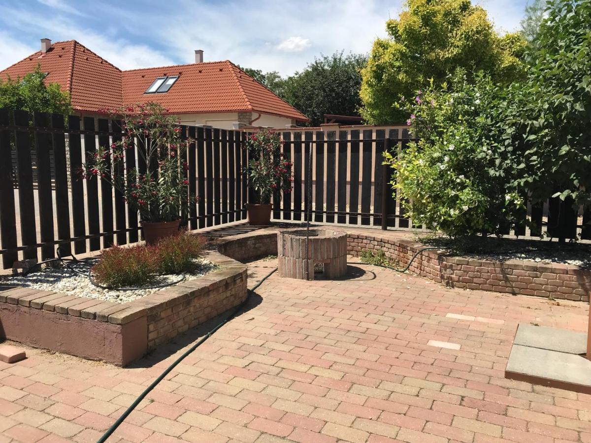 Marta Apartman Balatonalmádi Dış mekan fotoğraf